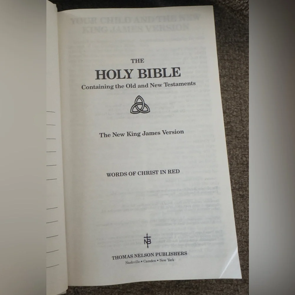 Vintage 1985 Precious Moments New King James Version Childrens Christian Bible